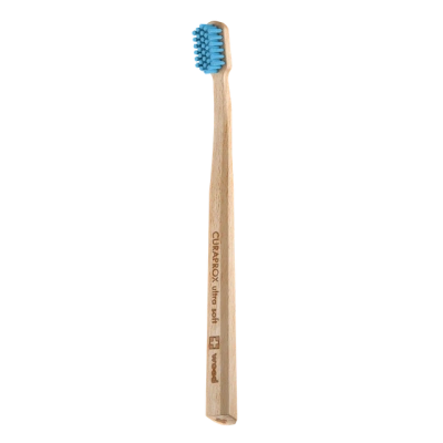 73327680_productshot_toothbrushes_cs_wood_left_blue_2